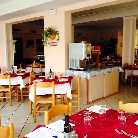 Santa Martina ホテル 3*