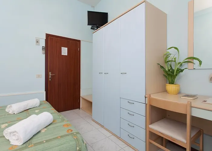 Hotel Santa Martina 3*