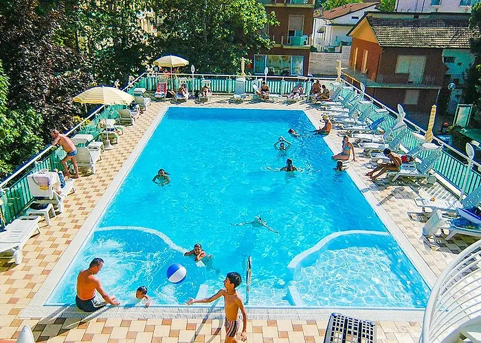 Santa Martina 3* فيلا مارينا