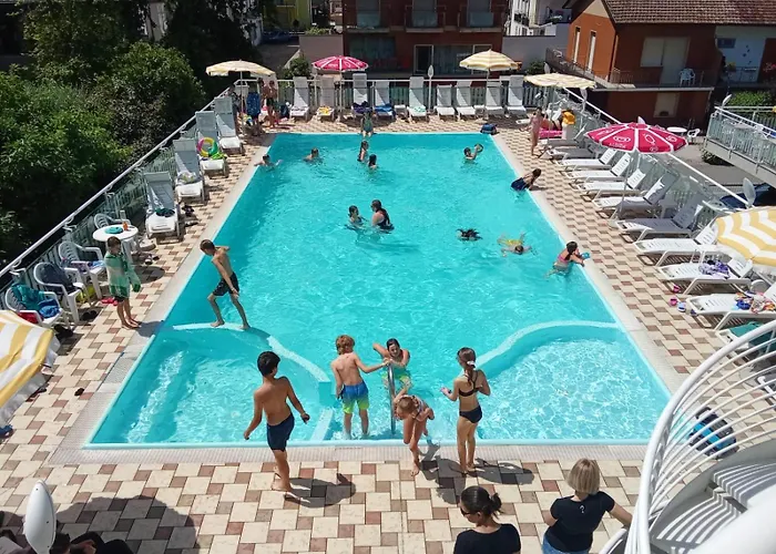 Hotel Santa Martina Villamarina